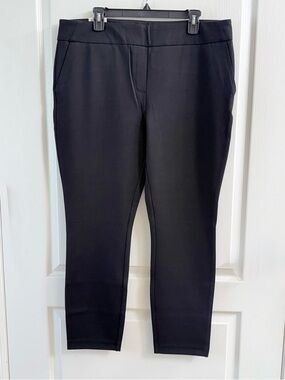 Dalia Black Pants for Women
